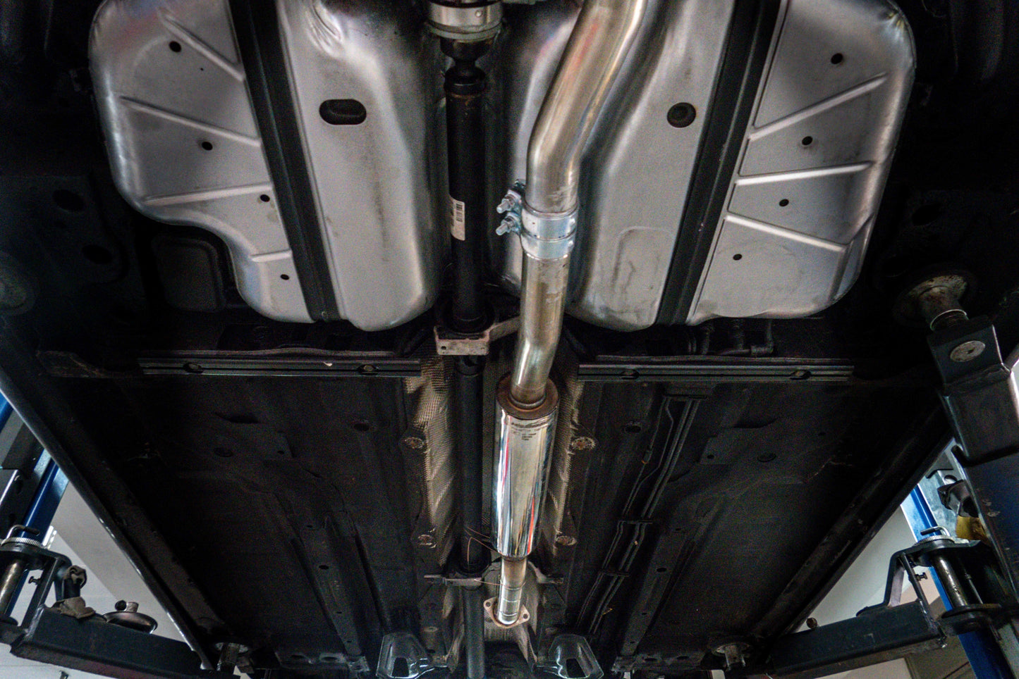 Heuschmid Edelstahl Doppelrohr-Auspuffanlage Saab 9-5 NG XWD(neue Generation ab 2010)